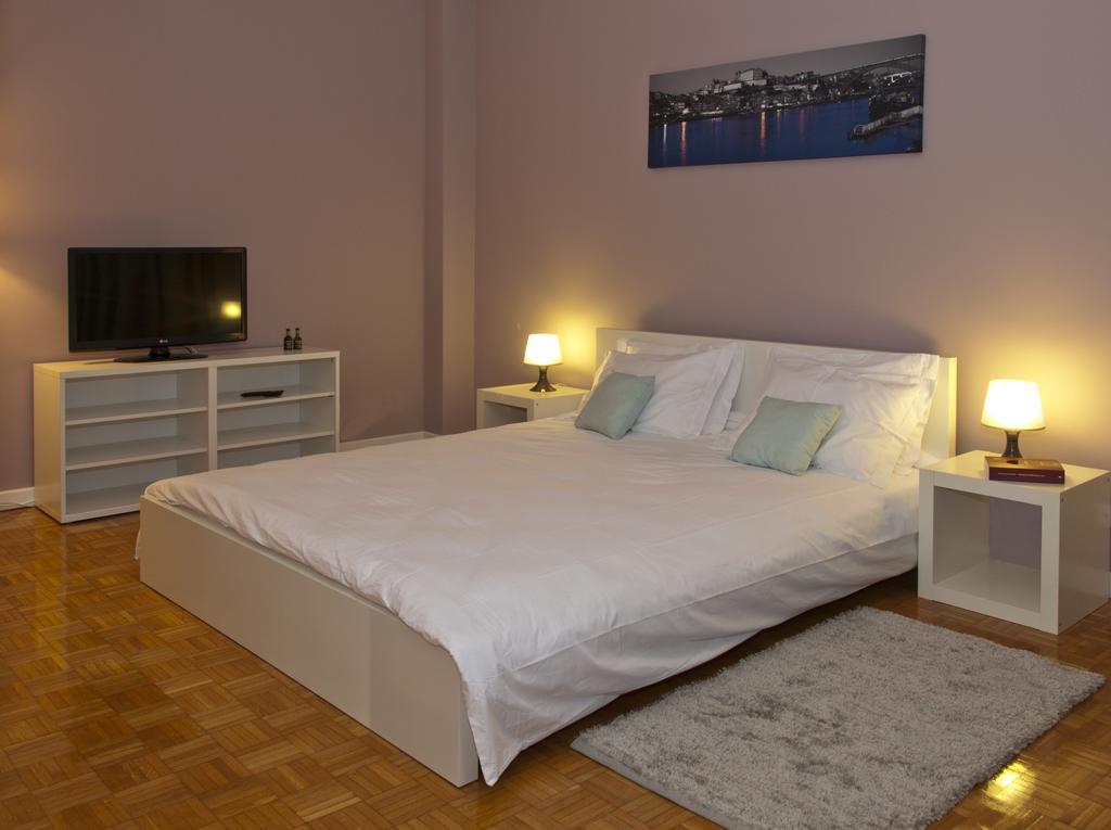 Low Cost Tourist Apartments - Casa Da Musica Πόρτο Εξωτερικό φωτογραφία