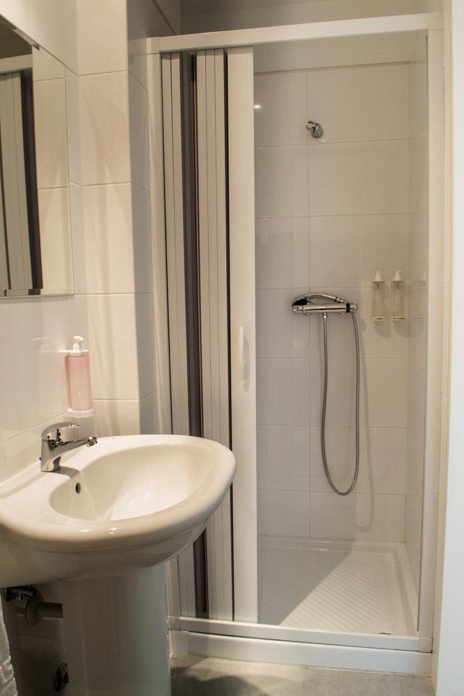 Low Cost Tourist Apartments - Casa Da Musica Πόρτο Εξωτερικό φωτογραφία