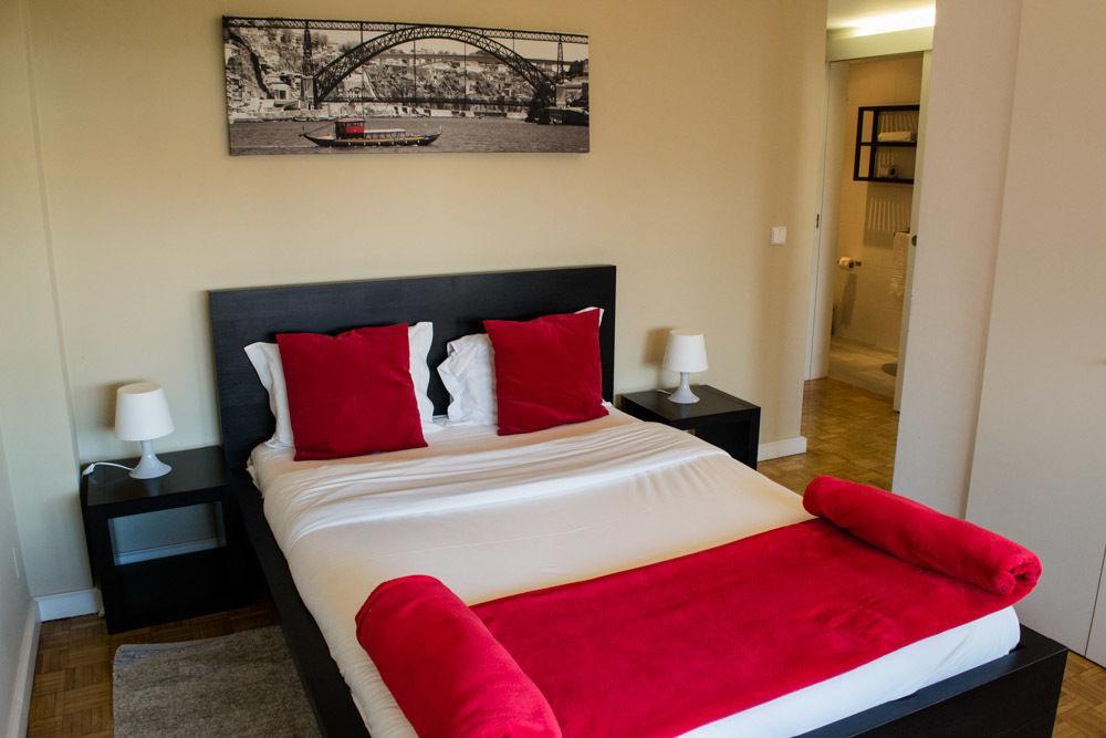 Low Cost Tourist Apartments - Casa Da Musica Πόρτο Εξωτερικό φωτογραφία